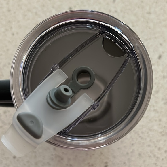 🤩HOST PICK🤩 Travel Mug/Tumbler - Picture 6 of 15